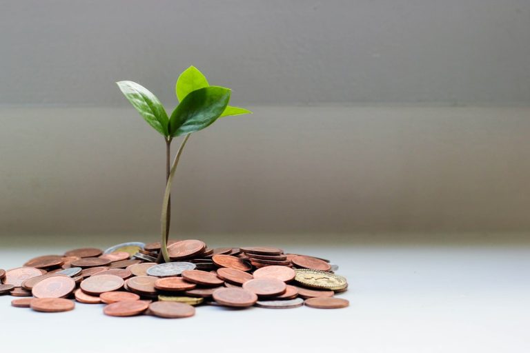 Dòng vốn ngoại đổ vào bất động sản Việt Nam: Xu hướng và cơ hội